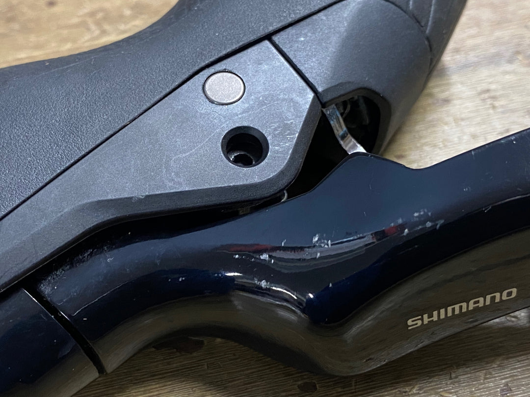 KO109 シマノ SHIMANO 105 ST-R7025 STIレバー 左のみ ※動作不良,ブリーディング部クラックのためジャンク