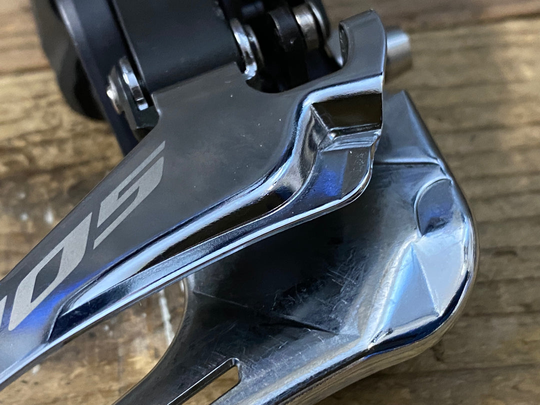 KI799 シマノ SHIMANO 105 FD-R7150 フロントディレイラー 2S 直付け Di2 電動
