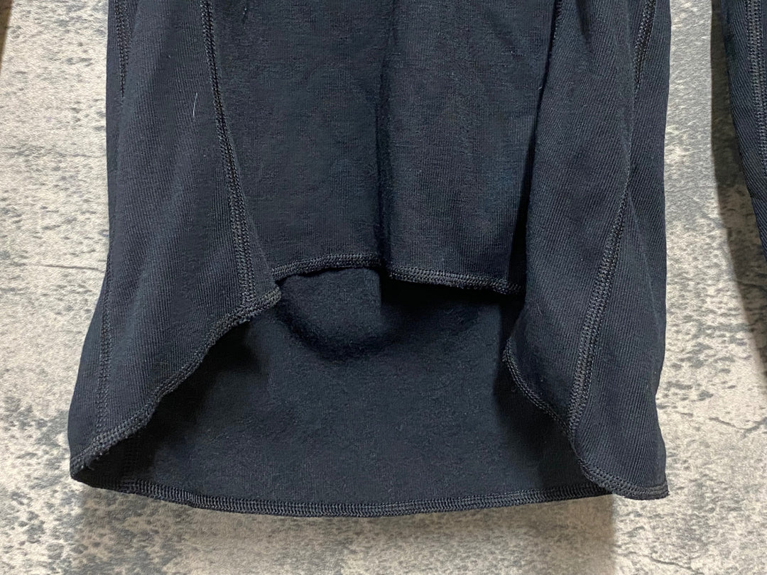 KB836 カステリ CASTELLI ロッソコルサ ROSSO CORSA 長袖 ベースレイヤー 黒 XS