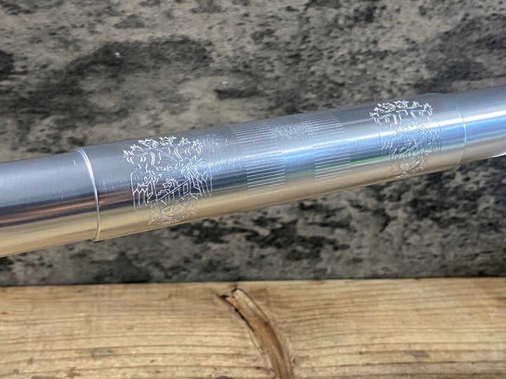 KJ376 日東 NITTO M151F アルミドロップハンドル シルバー 400mm Φ26.0