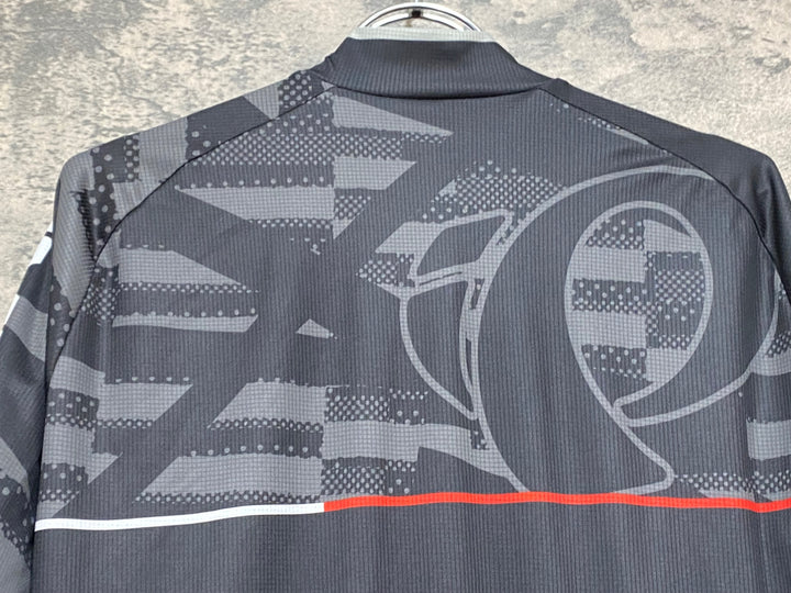 KA105 パールイズミ PEARL iZUMi 半袖 サイクルジャージ 黒 L