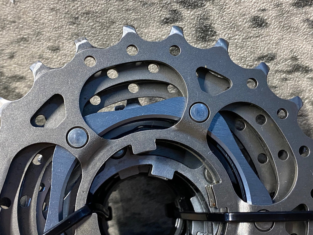 IP562 カンパニョーロ  CAMPAGNOLO レコード RECORD スプロケット 11S 11-23T