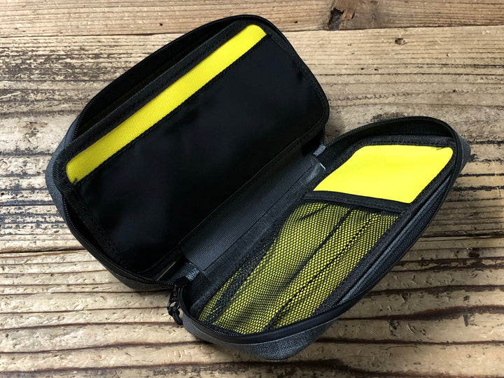 KI976 R250 ポーチ グレー