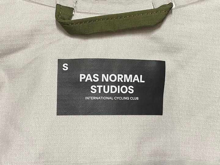 JP756 パスノーマルスタジオ PAS NORMAL STUDIOS Mechanism Rain Jacket 長袖 レインジャケット 緑 S