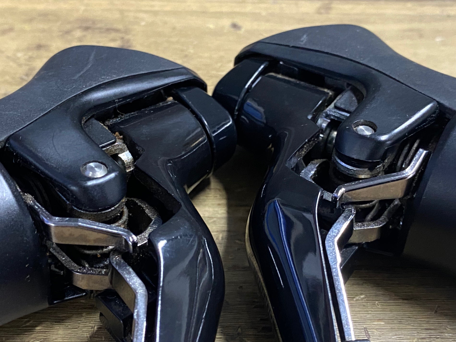 KC259 シマノ SHIMANO 105 ST-R7000 STIレバー 2x11S – BICI AMORE
