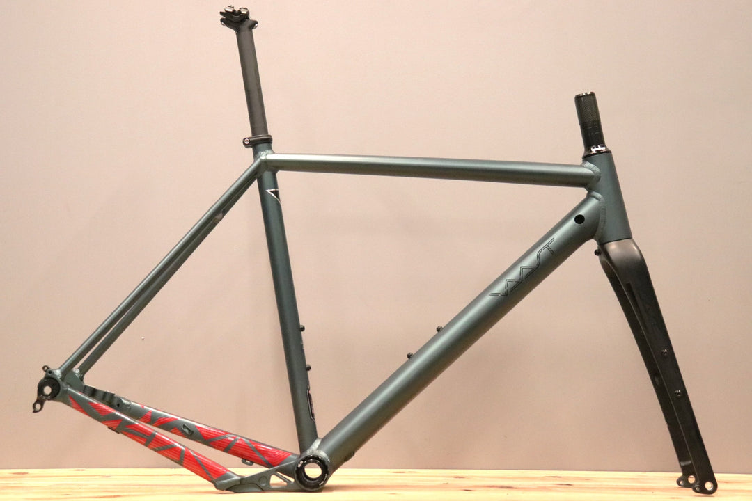 ヴァースト VAAST A/1 Gravel 2023モデル Mサイズ マグネシウム ロードバイク フレームセット 【仙台店】