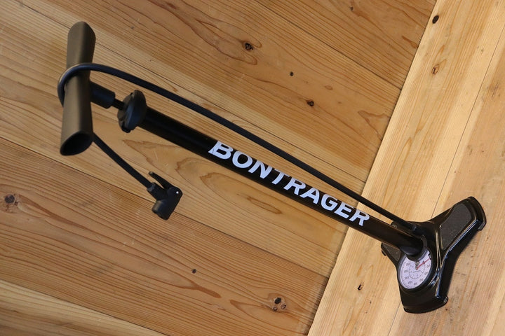 ボントレガー BONTRAGER CHARGER フロアポンプ 空気入れ 米式/仏式/英式対応 【芦屋店】
