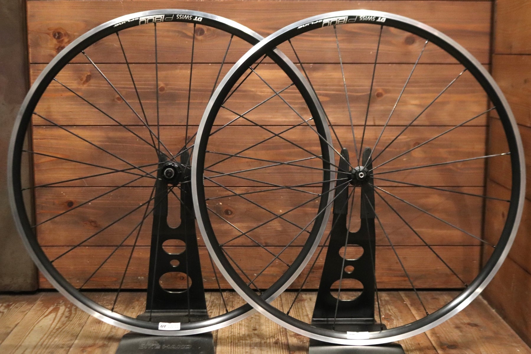 DT SWISS P1800 SPLINE アルミ クリンチャー ホイールセット シマノ12