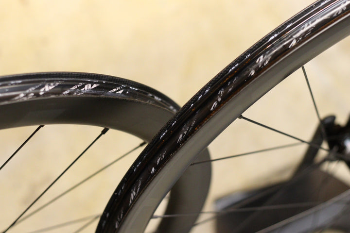 ジップ ZIPP 303S カーボン チューブレスレディ シマノ 12/11S ホイールセット フックレス DISC 【立川店】