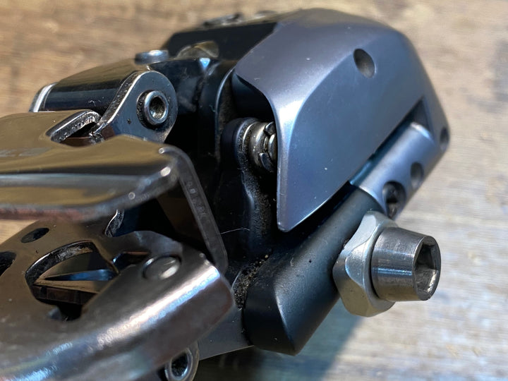 JG573 シマノ SHIMANO デュラエース DURA-ACE FD-9070 フロントディレイラー Di2 電動 2s 直付 動作確認済
