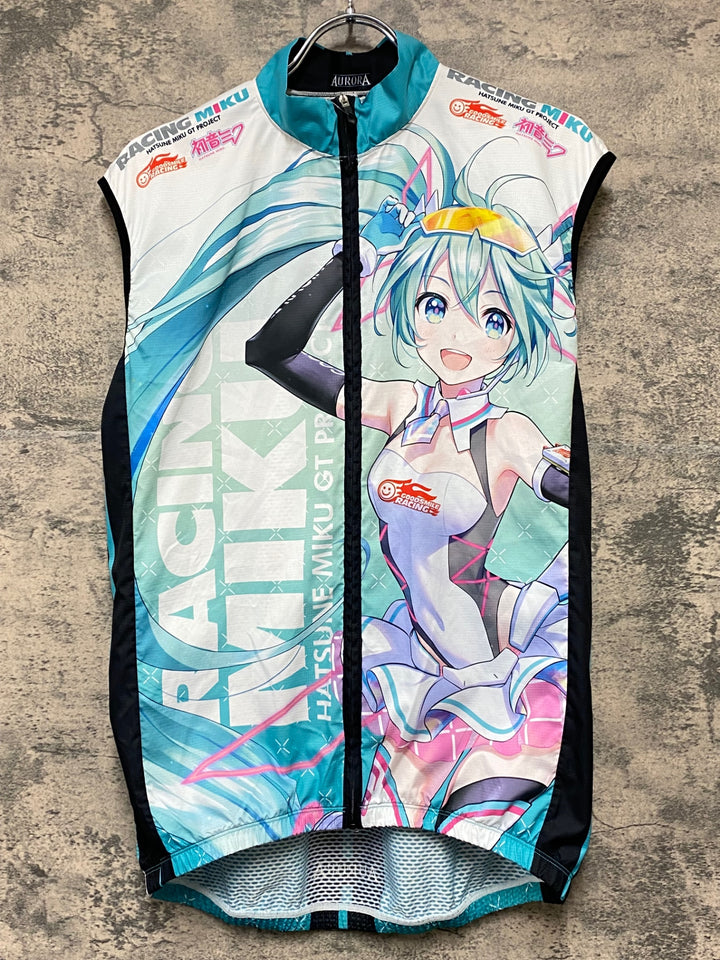 KI939 アウローラ AURORA Racing MIKU サイクルベスト ジレ 総柄 XL 2021Ver