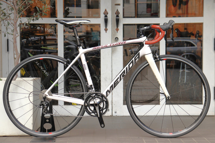 BFV013 メリダ MERIDA スクルトゥーラ SCULTURA 4000 2017モデル 50サイズ シマノ 105 5800 MIX 11S カーボン ロードバイク 【横浜店】