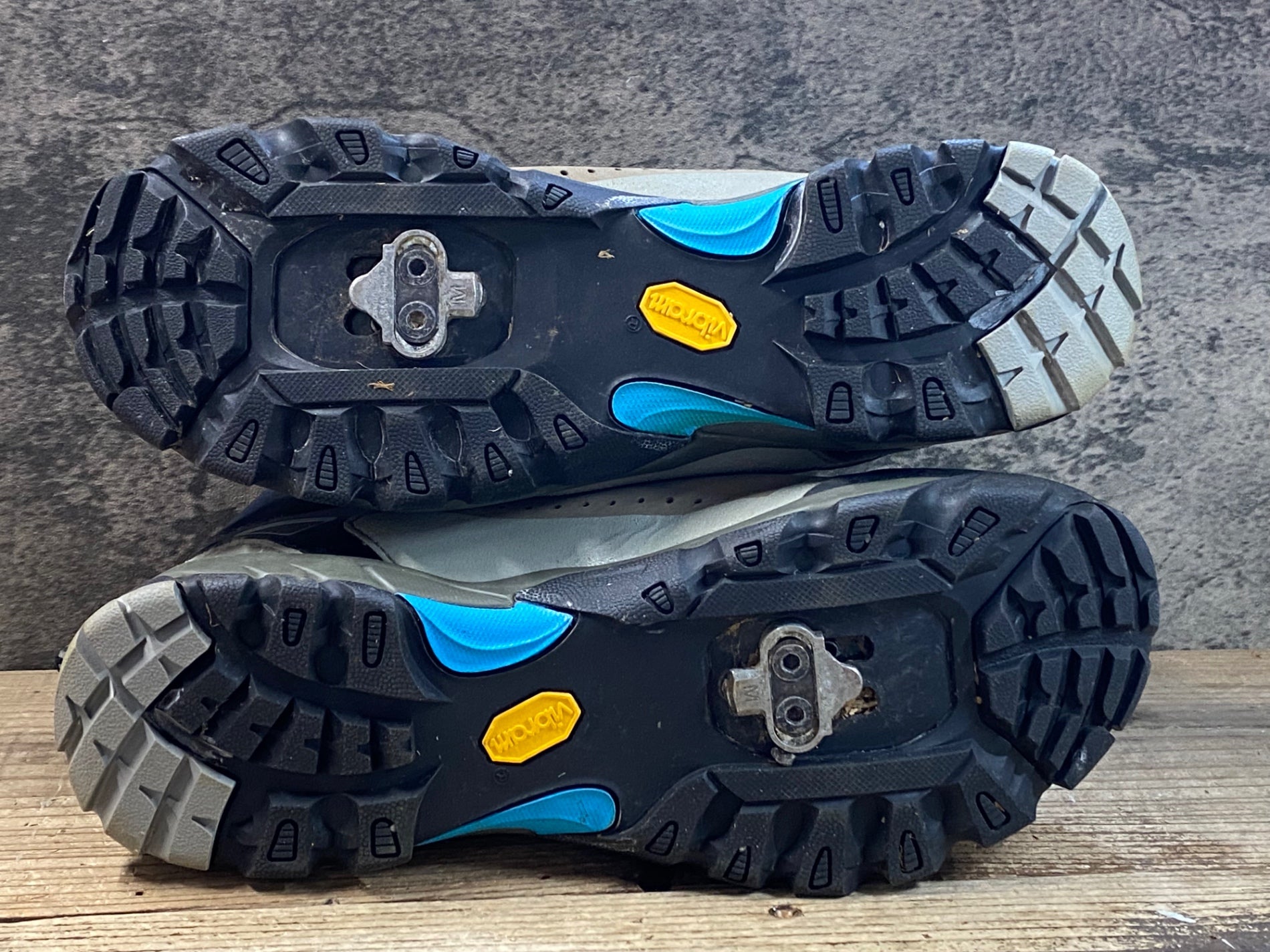 JX331 シマノ SHIMANO XM9 SH-XM900-S G ビンディングシューズ カーキ