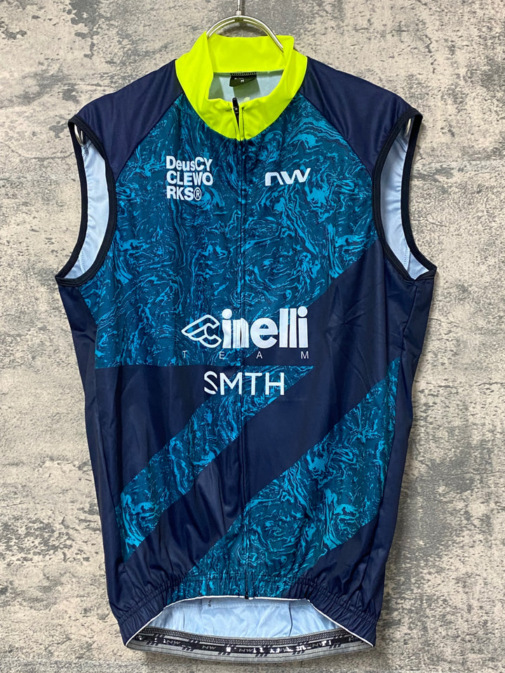 JY893 ノースウェーブ NORTHWAVE TEAM CINELLI SMITH 2021 WINDPROOF LIGHT VEST ジレ サイクルベスト 総柄 M