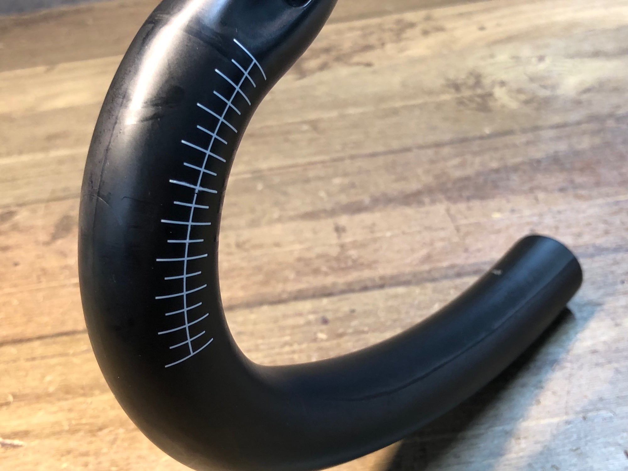 IZ249 フェルト FELT DEVOX AERO カーボンドロップハンドル φ31.8