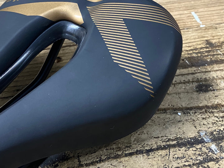 KH679 セライタリア SELLE ITALIA X-BOW DAVOS サドル 黒金 FEC ALLOY S3