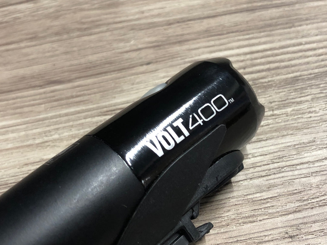 JW048 キャットアイ CATEYE VOLT 400 フロントライト 点灯確認済