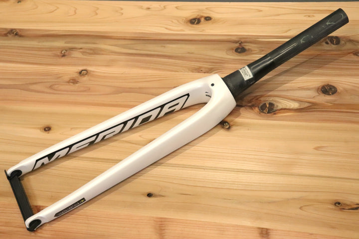 メリダ MERIDA スクルトゥーラ SCULTURA 4000 2017モデル カーボン フロントフォーク 【仙台店】