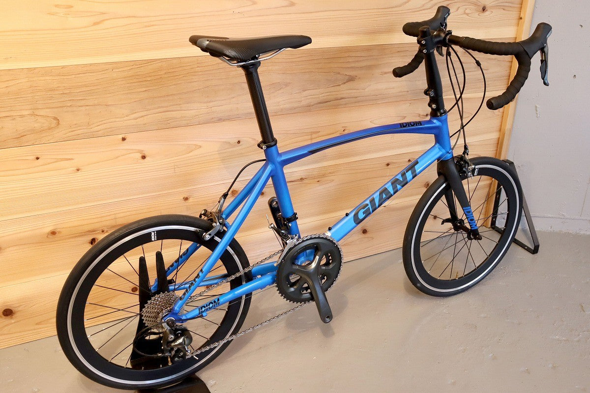 ジャイアント GIANT イディオム IDIOM 0 2017 Mサイズ ティアグラ 4700