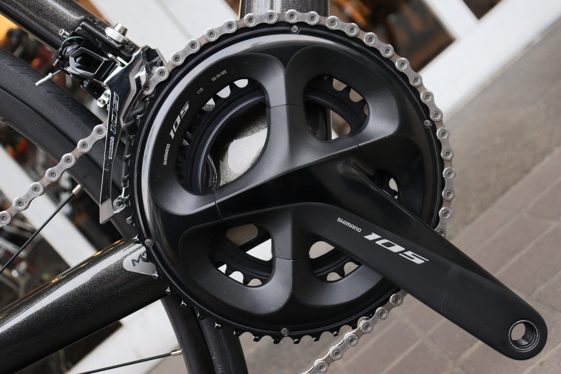 ピナレロ PINARELLO ラザ RAZHA DISK 2023モデル 465サイズ シマノ 105