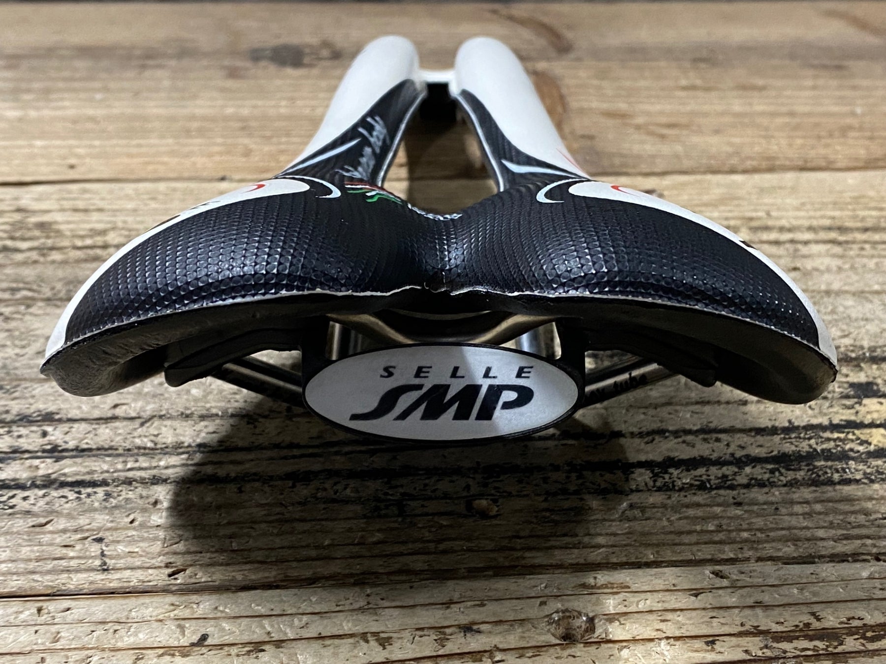 JU614 Selle SMP hell サドル 白黒 inox tubeレール– BICI AMORE