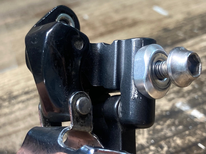 JG827 シマノ SHIMANO 105 FD-5700 フロントディレイラー 直付 2S