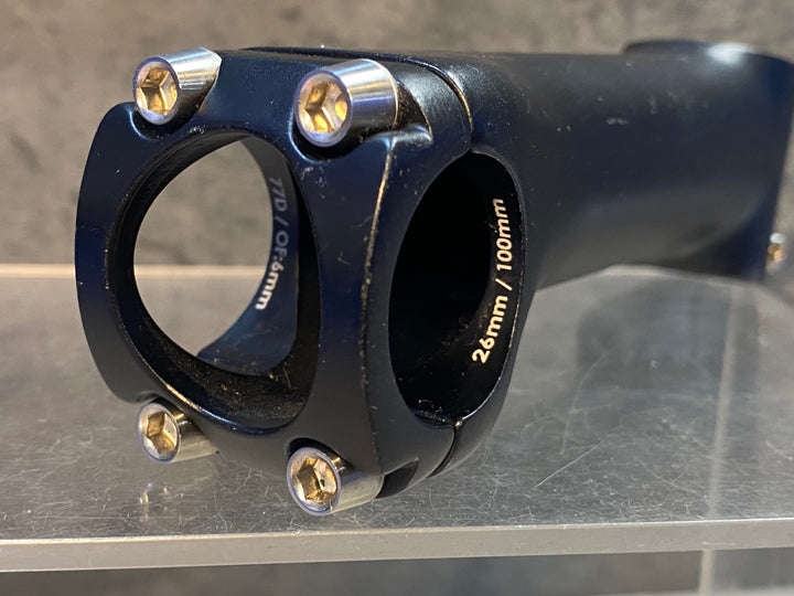 JU465 ワンバイエス ONEBYESU ヨゼフ ステム 100mm Φ26.0 1インチ 黒