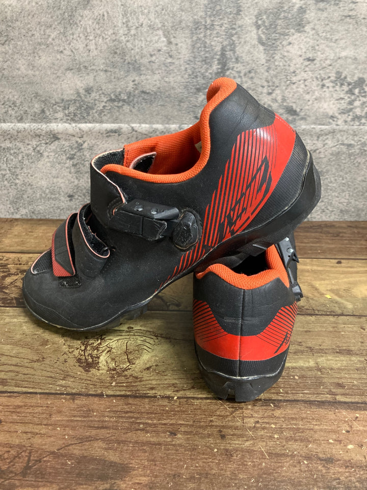 JY084 シマノ SHIMANO ME3 SH-ME300-E ビンディングシューズ EU42 黒赤 2穴