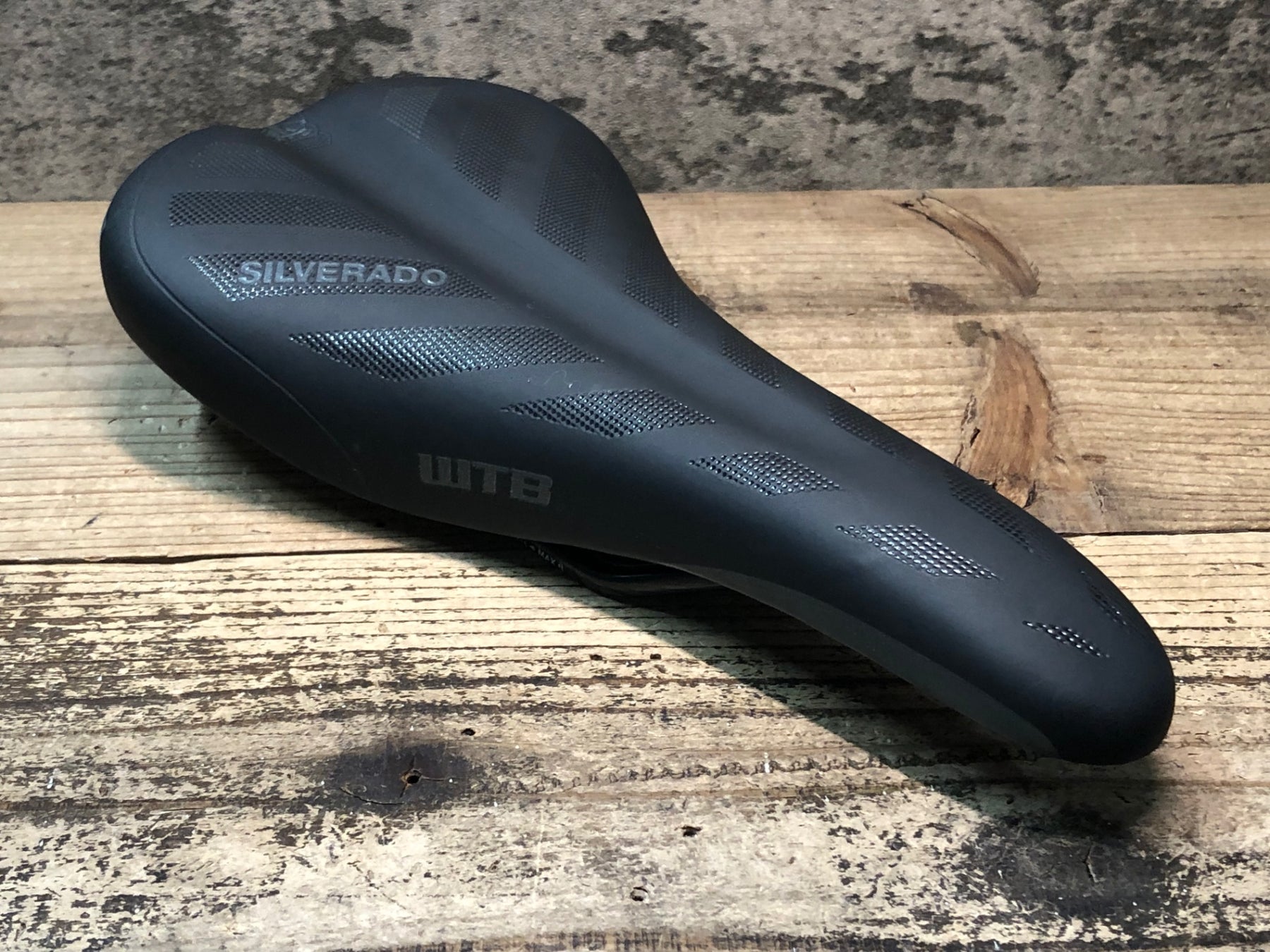 JP727 WTB silverado サドル クロモリレール 135mm – BICI AMORE