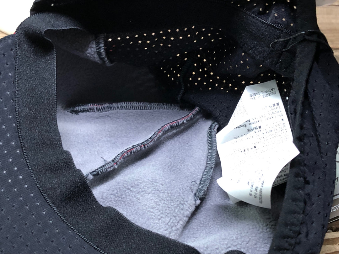 JP856 スポーツフル sportful サイクルキャップ 黒 赤 ワンサイズ 裏起毛 GORE-TEX INFINIUM