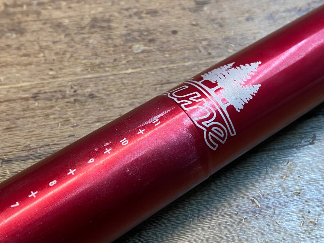 JO830 TUNE Starkes Stuck Seatpost アルミ シートポスト 赤 本体実測値300mm Φ27.2 ※カット済み