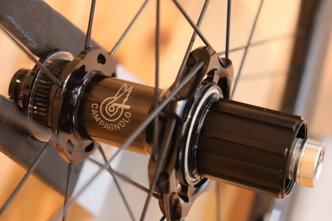 カンパニョーロ CAMPAGNOLO シャマル デュアルプロファイル SHAMAL DUAL PROFILE カーボン チューブレス ホイールセット シマノ12/11S 【千葉店】