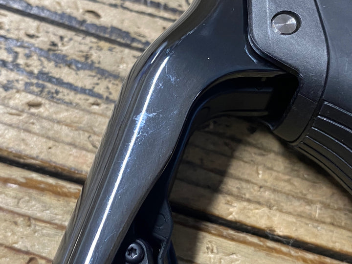 KI575 シマノ SHIMANO デュラエース DURA-ACE ST-R9150 STIレバー 右レバー 11S Di2 ※クランプ部 ヒビ ジャンク 動作確認済み