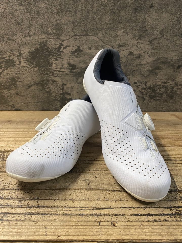 KA967 シマノ SHIMANO RC3 SHRC300M W01 S ビンディングシューズ 3穴 BOA 白 EU40 ※傷