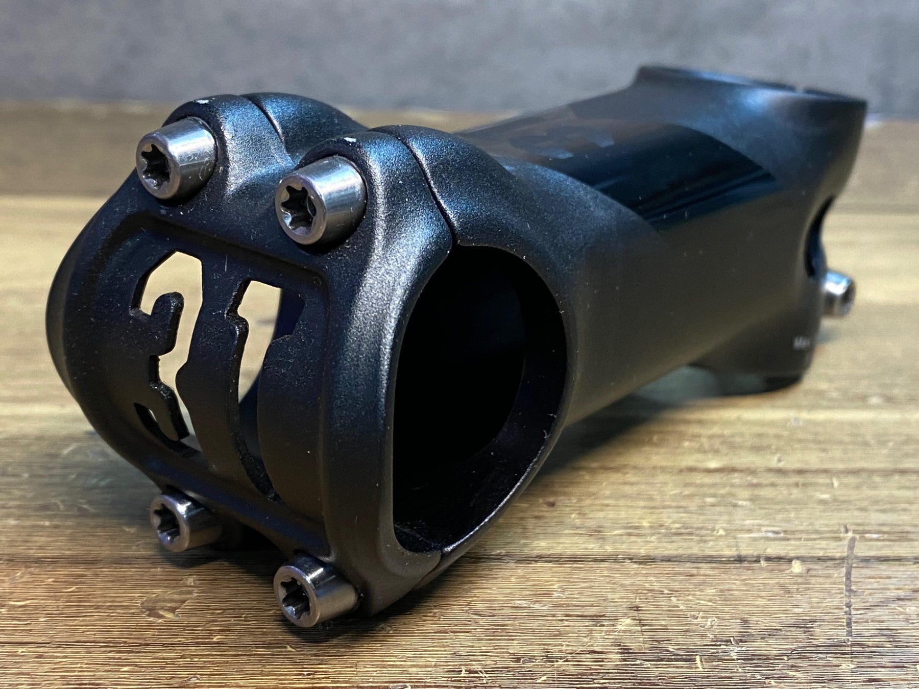 Teenage Engineering マイク付き 有線ヘッドホン M-1 Engineering Teenage 未発売・希少ステムプレーヤー（新品） ポータブルプレーヤー