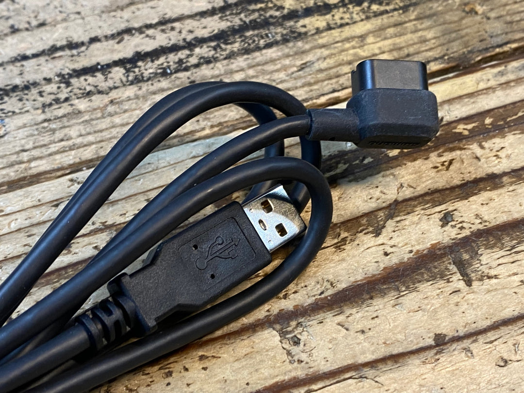 JP594 シマノ SHIMANO EW-EC300 DI2 バッテリーチャージャー