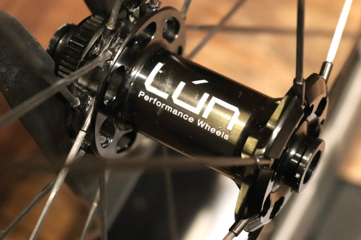 ウィンスペース WINSPACE ルンハイパー LUN HYPER D33 カーボン チューブレスレディ ホイールセット シマノ11S/12S 21C 【東京南麻布店】