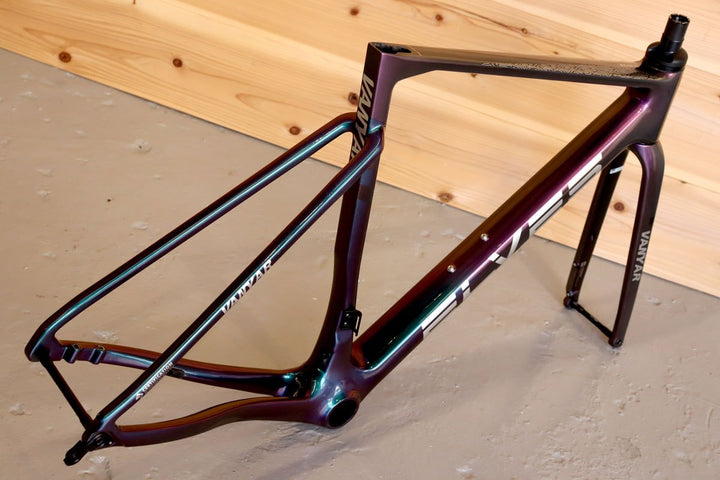 エルヴス ELVES BIKES ヴァンヤールプロ VANYAR PRO DISC 2023 53サイズ カーボン ディスク フレームセット 【千葉店】
