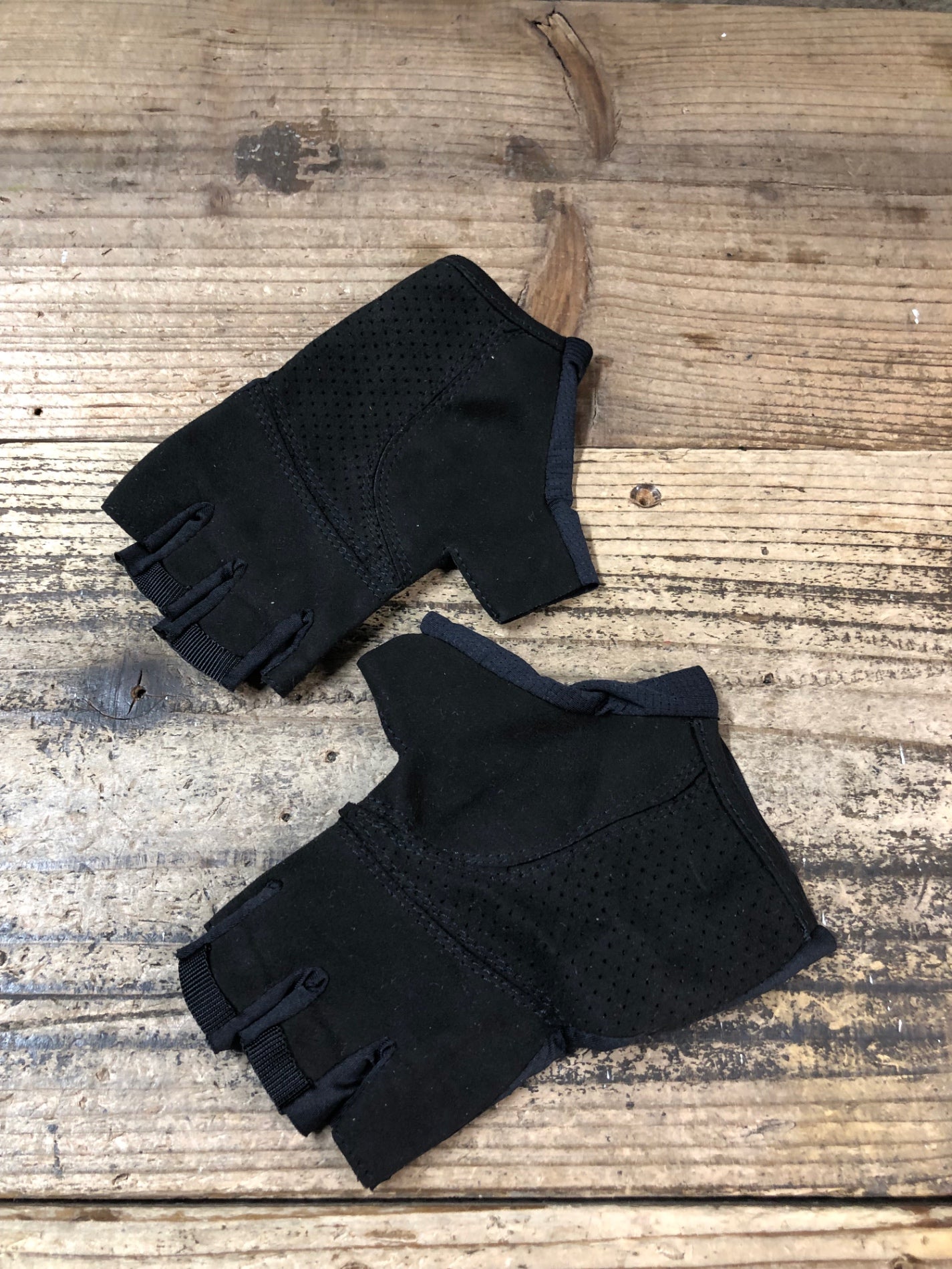 プロトンドパリ S ブラック ラファ rapha  カフェドシクリステ Café du Cyclisteハンドルバーバッグレビュー：タフに使える可愛いやつ