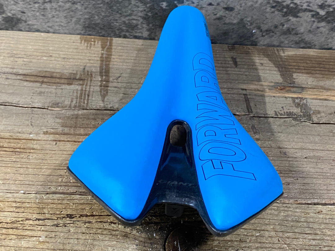 KD866 ジャイアント GIANT TEST SADDLE CONTACT SL サドル 130mm