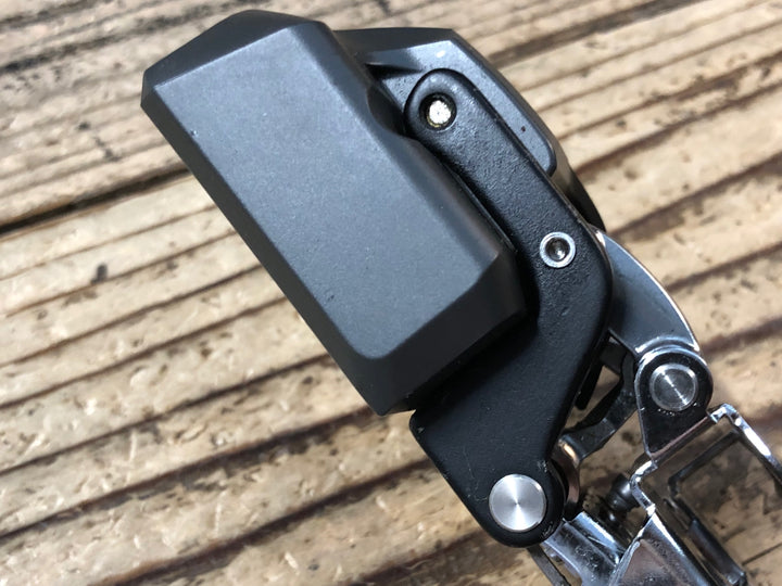 JQ295 シマノ SHIMANO アルテグラ ULTEGRA FD-R6770 フロントディレーラー Di2 接続確認済み