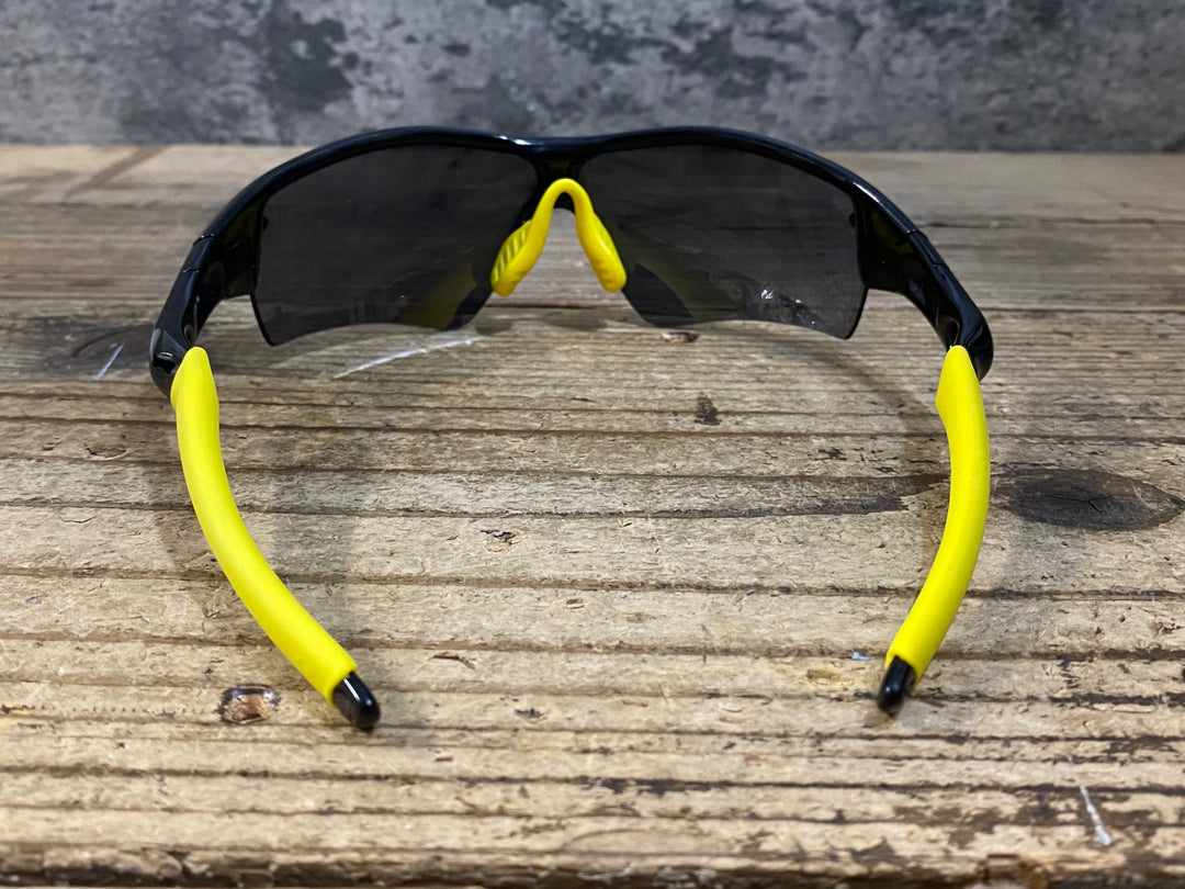 KH644 オークリー OAKLEY LIVESTRONG RADAR サングラス アイウェア 黒 黄 ※レンズ傷