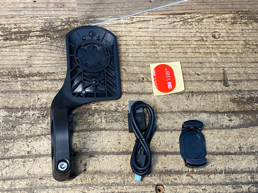IV621 ワフー WAHOO ELEMNT ROAM サイクルコンピューター 起動確認済 ※画面割れ、液晶表示されない部分有のためジャンク