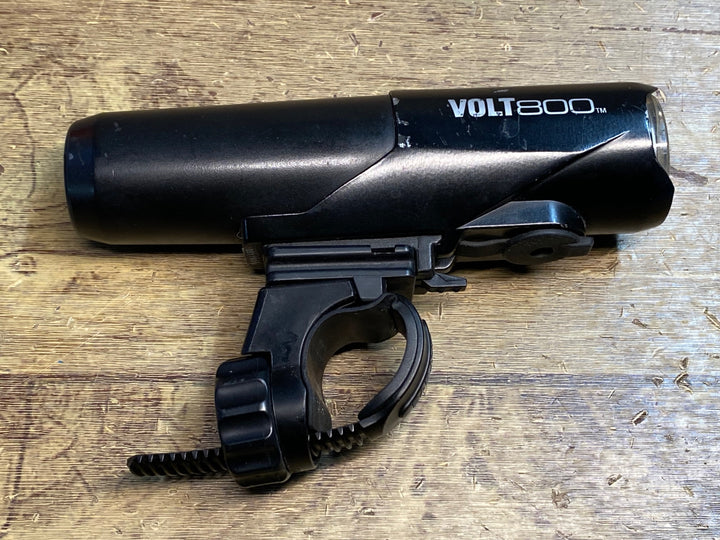 JO434 キャットアイ CATEYE VOLT800 フロントライト 点灯確認済み