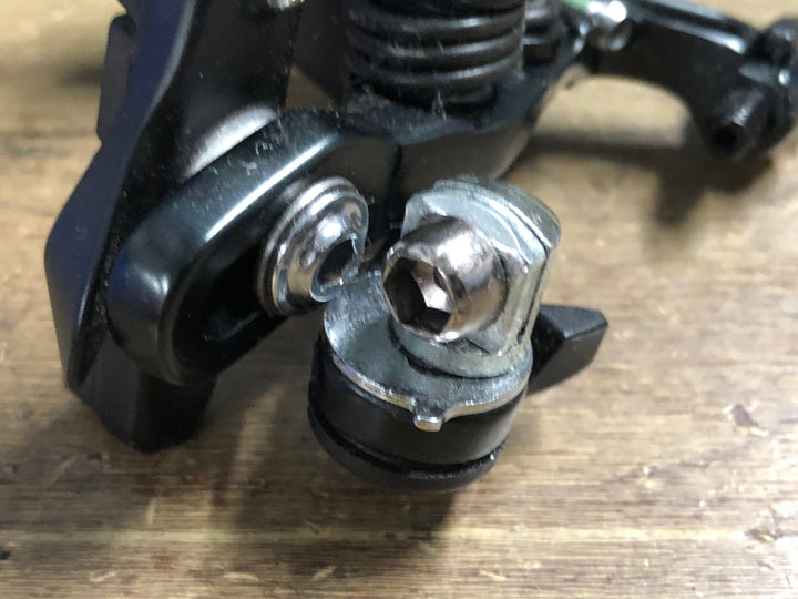 KE493 シマノ SHIMANO 105 BR-5800 キャリパーブレーキセット 黒