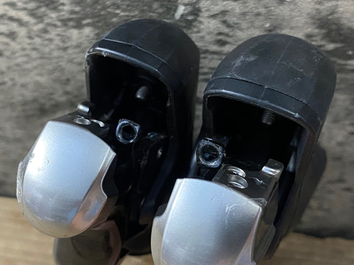 KO999 シマノ SHIMANO 105 ST-5800 STIレバー 2x11S ※左固定部にクラックの為ジャンク