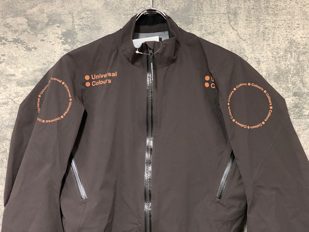 KN740 ユニバーサルカラーズ Universal Colours CHROMA RAIN JACKET 長袖 レインジャケット 茶 XS