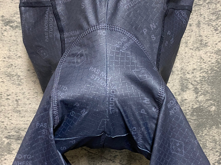 KM711 パスノーマルスタジオ PAS NORMAL STUDIOS MECHANISM LATE DROP BIB SHORTS ビブショーツ グレー S