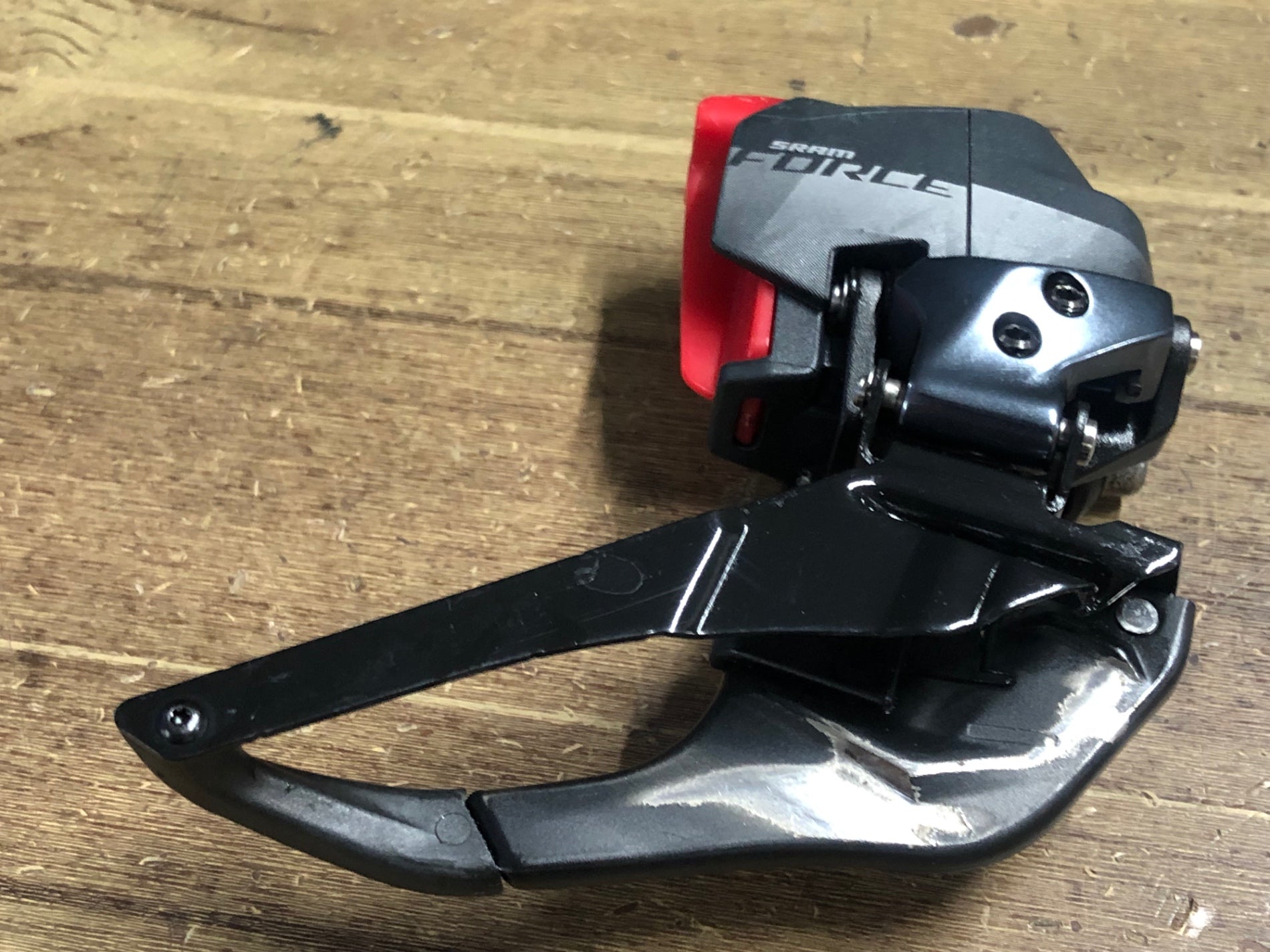 JY755 スラム SRAM フォース FORCE FD-FRC-E-D1 axs フロント