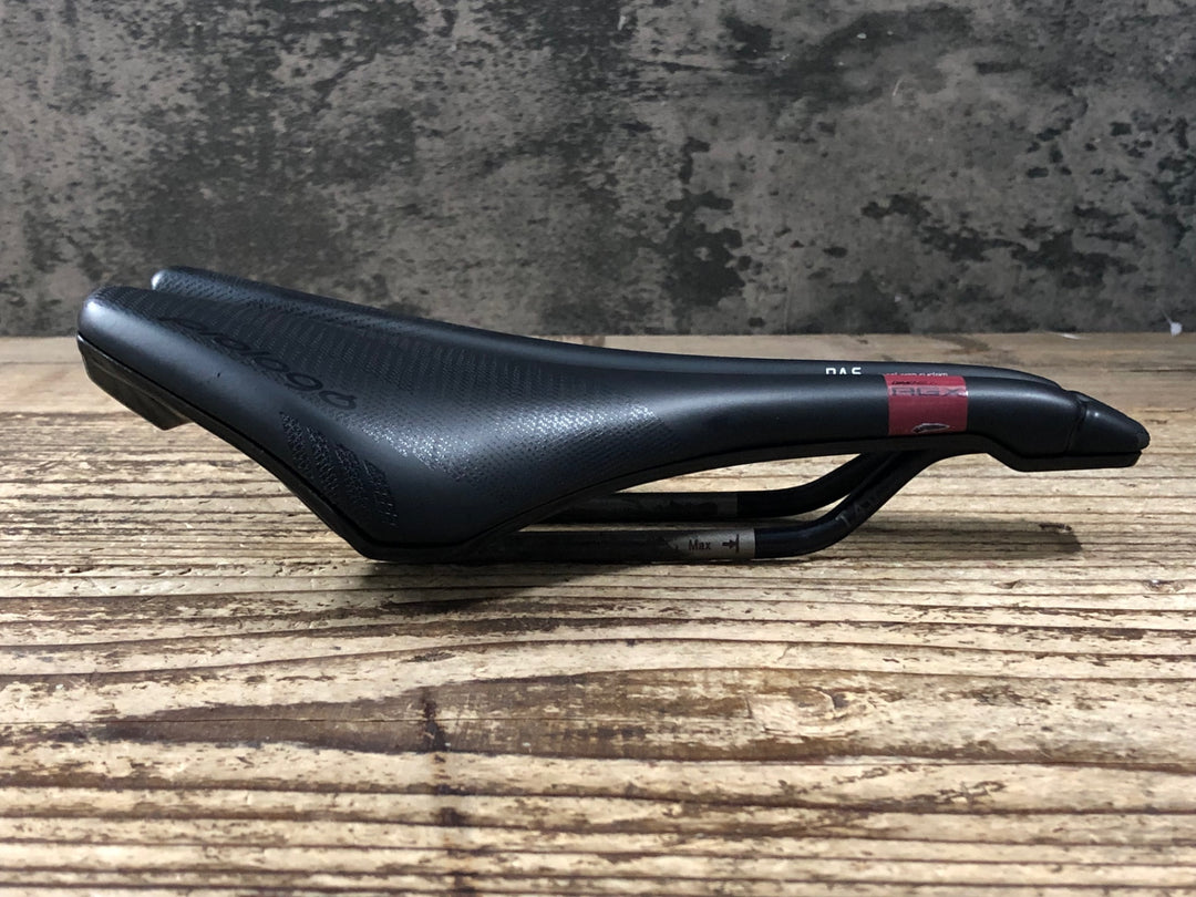 KP223 プロロゴ PROLOGO ディメンション DIMENSION AGX サドル T4.0レール 143mm 黒